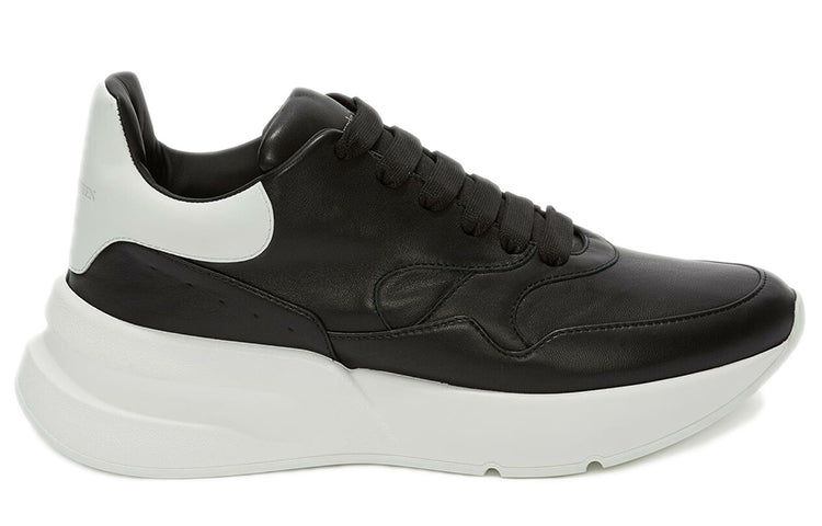 Alexander McQueen Oversized Runner 'Black White' 575425WHRU31070 #