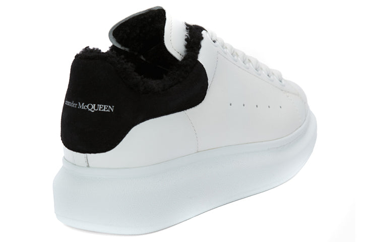 (WMNS) Alexander McQueen Oversized Sneaker 'White Black' 609650WIAFJ9061 #