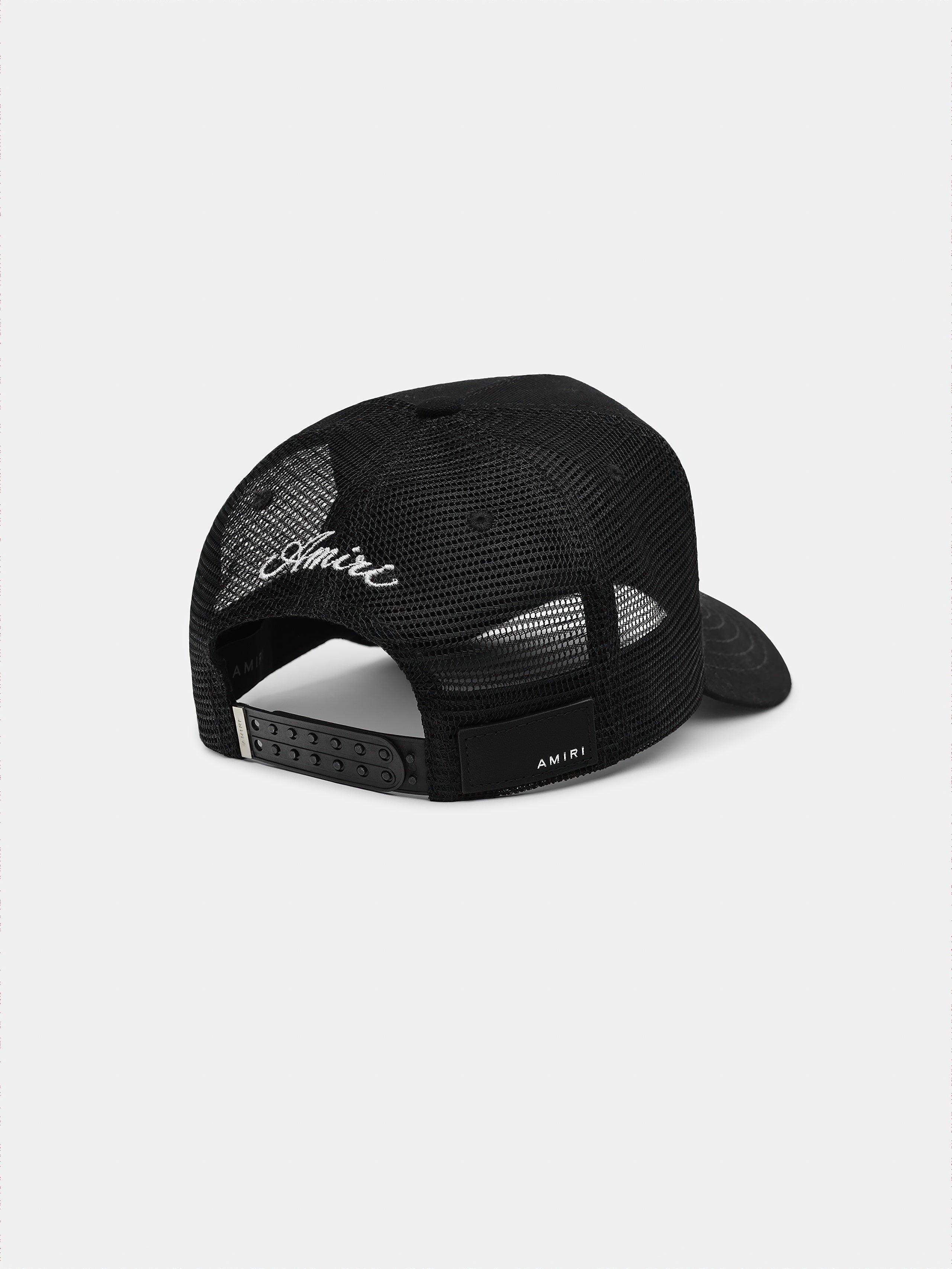 CRYSTAL DREAM TRUCKER HAT - Black