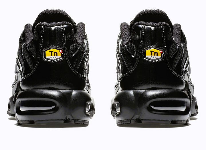 NIKE AIR MAX PLUS