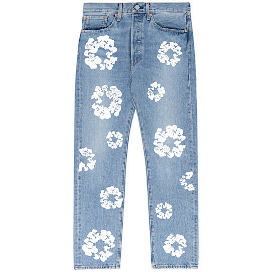 The Cotton Wreath Jean Light Wash