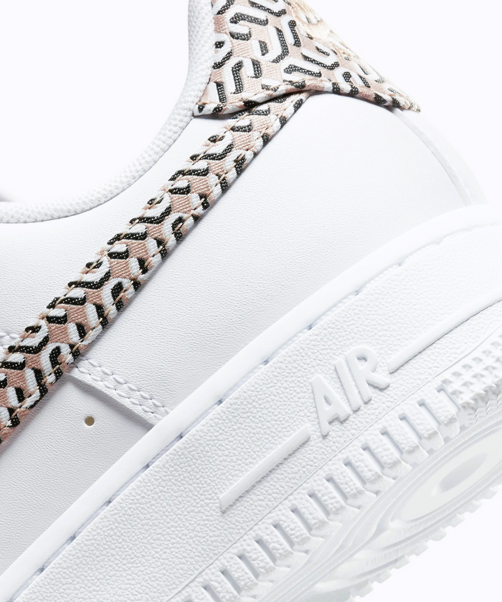 AIR FORCE 1.