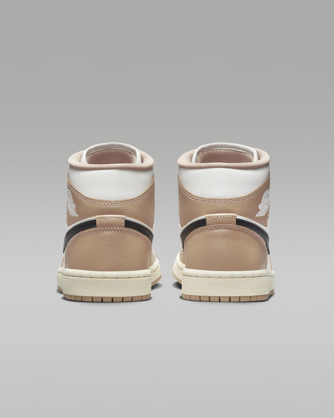 AIR JORDAN 1 Mid #