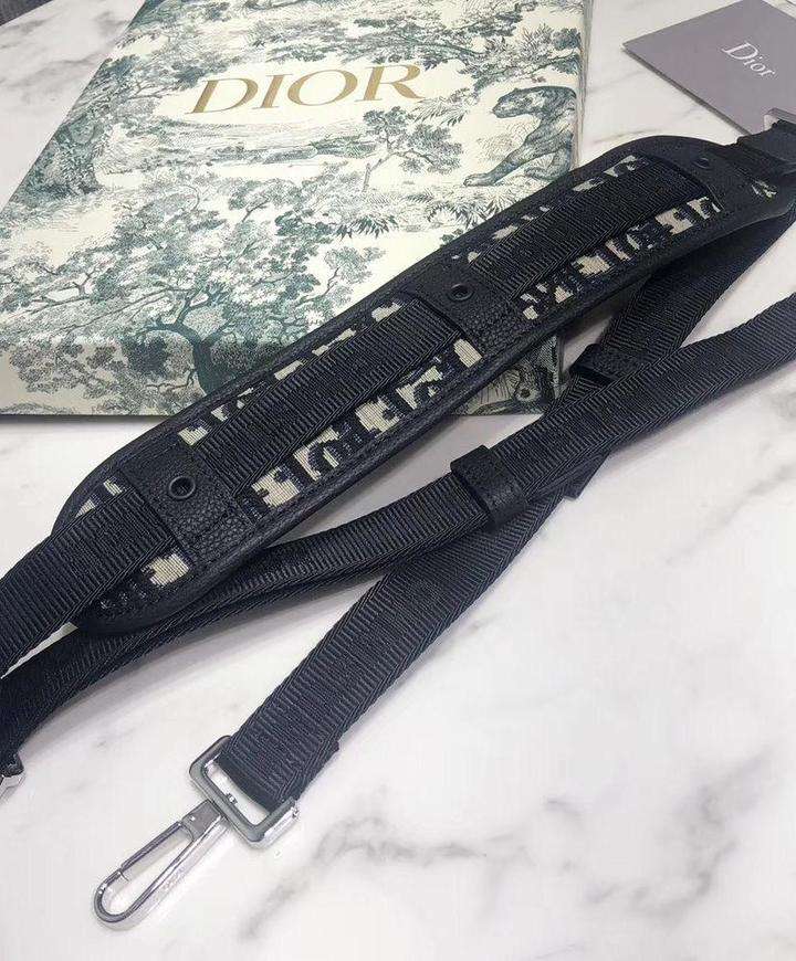 CHRISTIAN DIOR - MESSENGER BAG