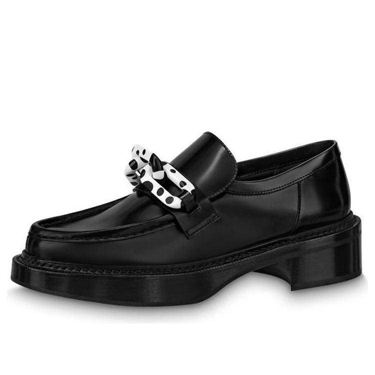 (WMNS) LOUIS VUITTON x YK Academy Loafers 'Black with White' 1AB9JW #