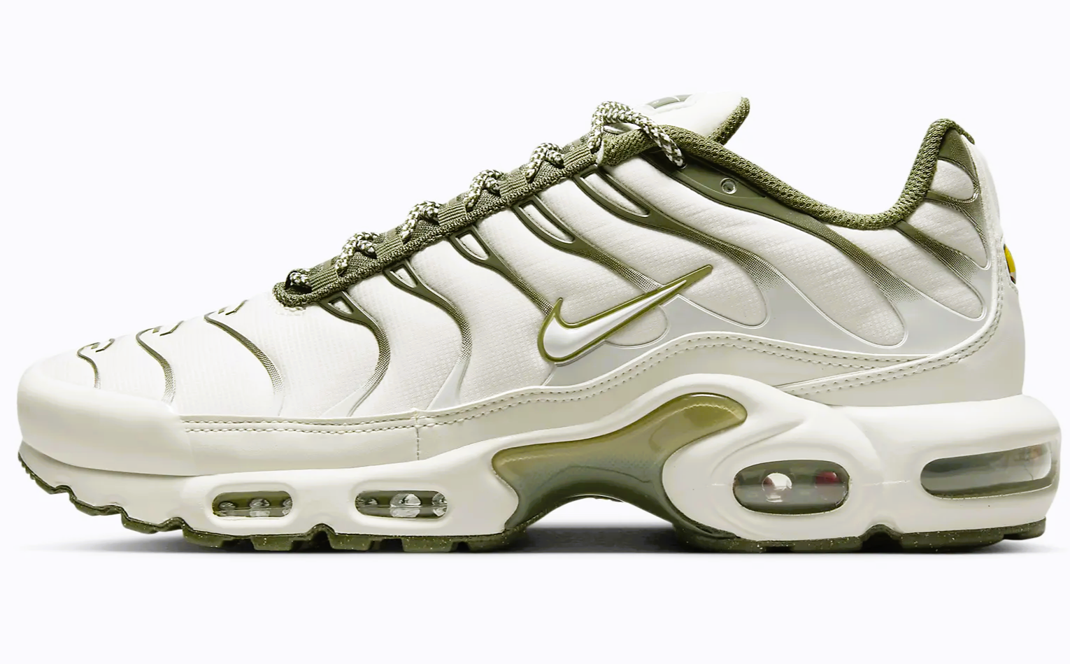 NIKE AIR MAX PLUS.